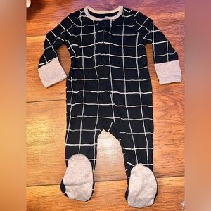 Cloud Island Black and White Grid Kids Footie 3-6 months